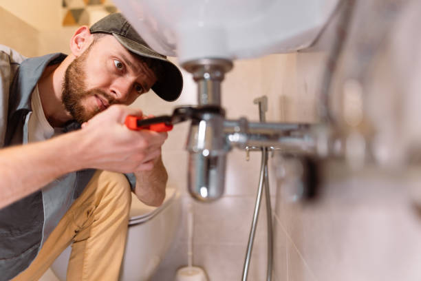 Best Clogged Drain Plumber  in River Bend, NC